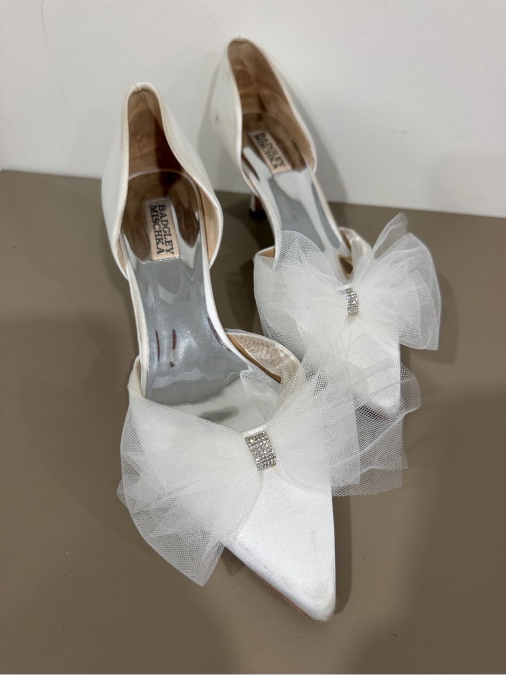 Michael Kors White Pointed-Toe Tulle Bow Heels